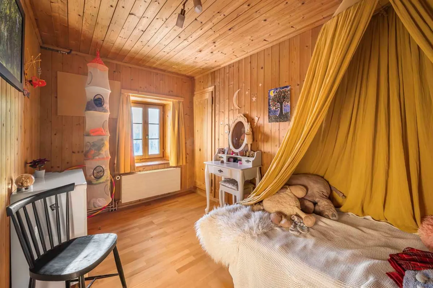 IDYLLIC HOLIDAY HOME WITH STABLE AND ALPINE VIEW - Photo 5 of 7