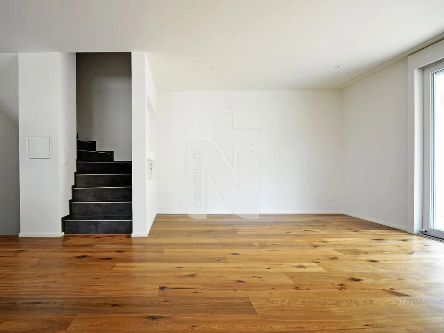 Nuova costruzione - Casa bifamiliare con ampio terreno a Pratteln - Foto 2 di 11