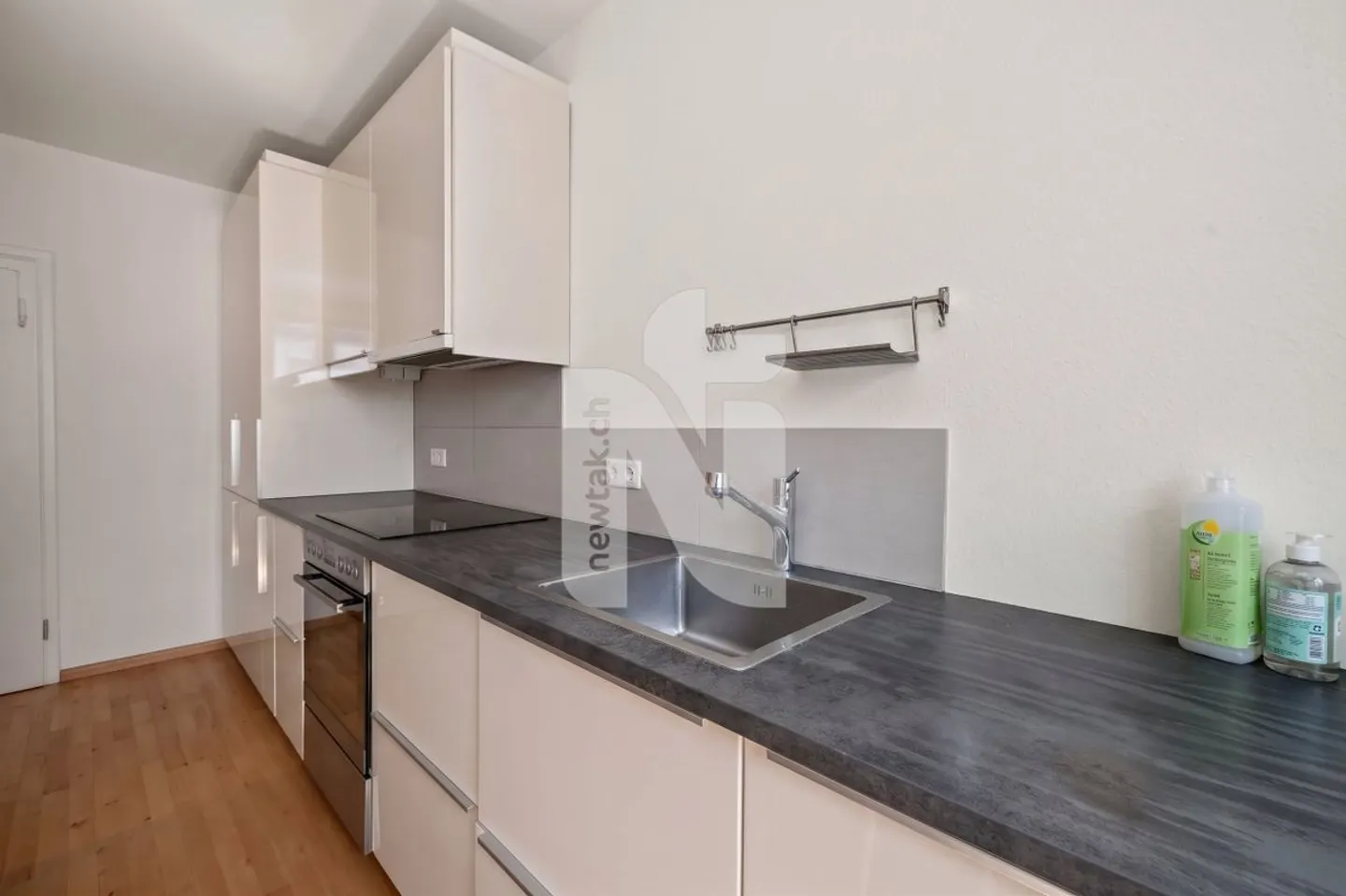 Attractive Yield Multi-Family House with Generous Living Units in Desirable Location in Binningen - Photo 4 of 13