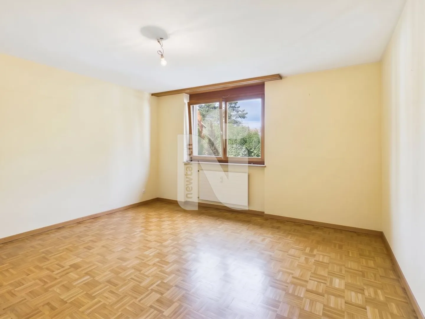 Geräumige Wohnung mit Balkon - Foto 9 von 13