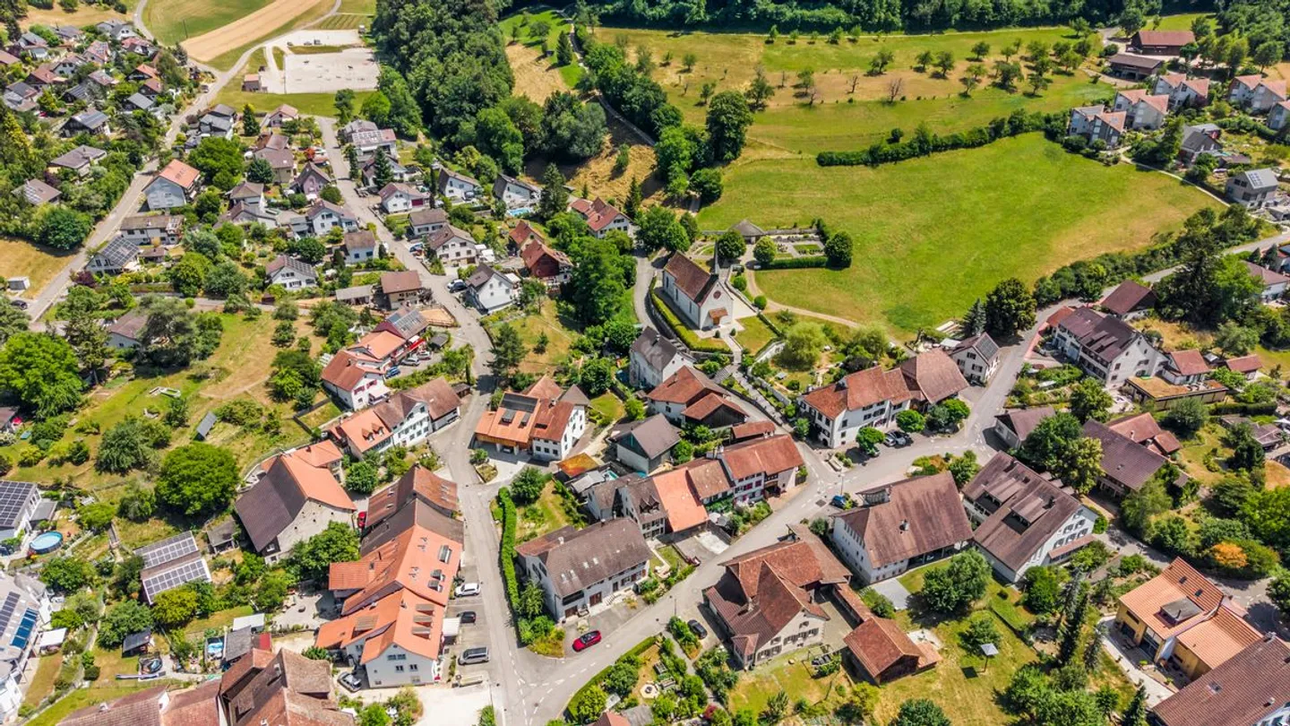 Charmantes Familienhaus mit Studio - Foto 3 von 13
