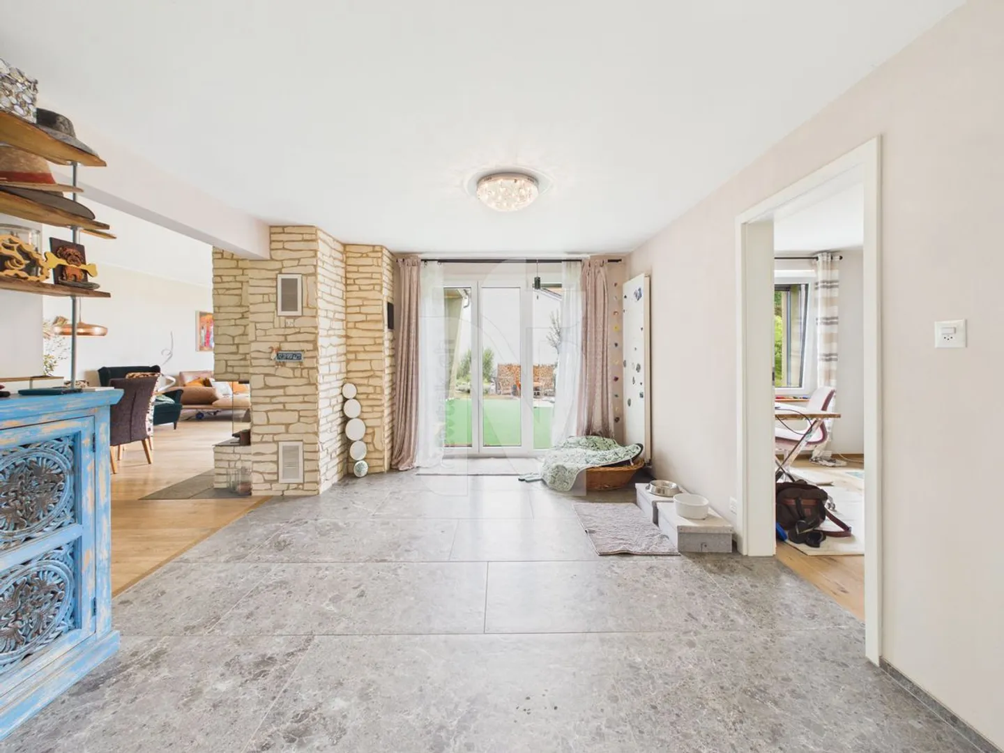 Terreno attraente con proprietà ben curata e vista panoramica a Münchenstein - Foto 13 di 13