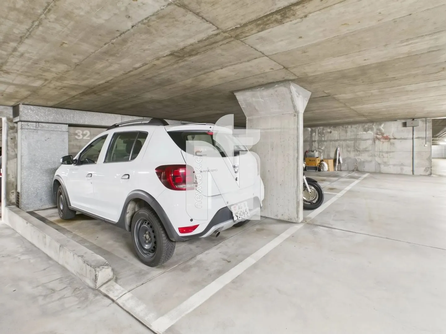 Tiefgaragenplatz nahe dem Rheinfelder Städtli - Foto 1 von 1