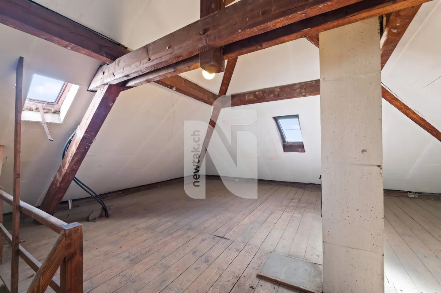 Casa bifamiliare adatta alle famiglie con appartamento, giardino e vista sui tetti di Basilea - Foto 13 di 13