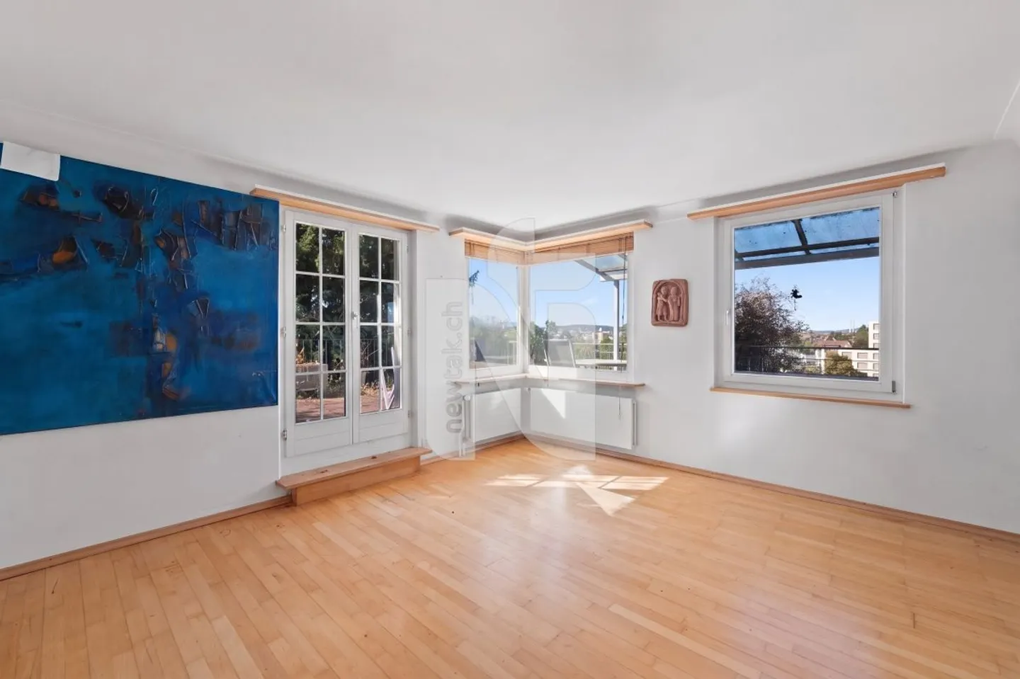 Casa bifamiliare adatta alle famiglie con appartamento, giardino e vista sui tetti di Basilea - Foto 3 di 13