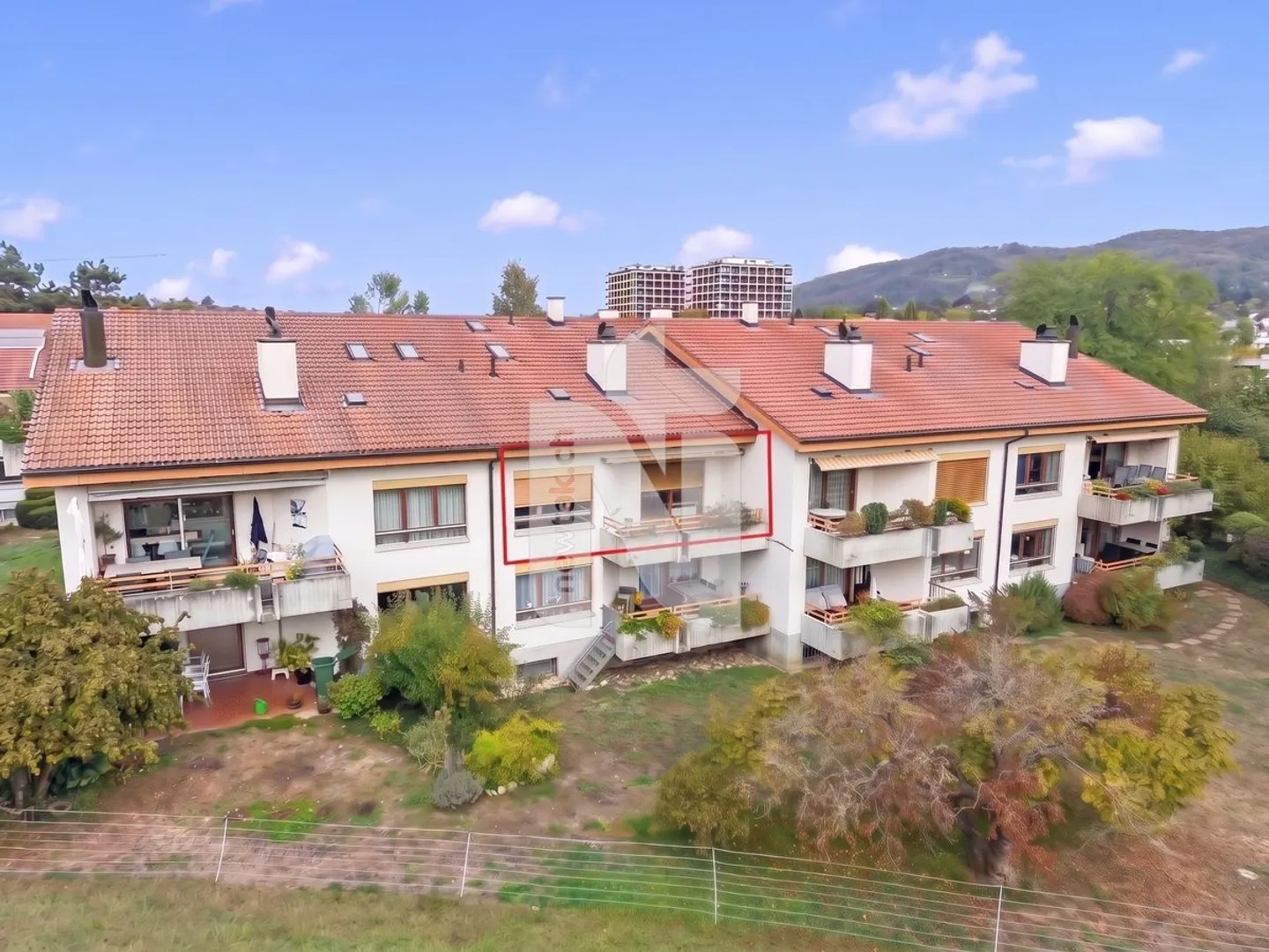Geräumige Wohnung mit Balkon - Foto 1 von 13
