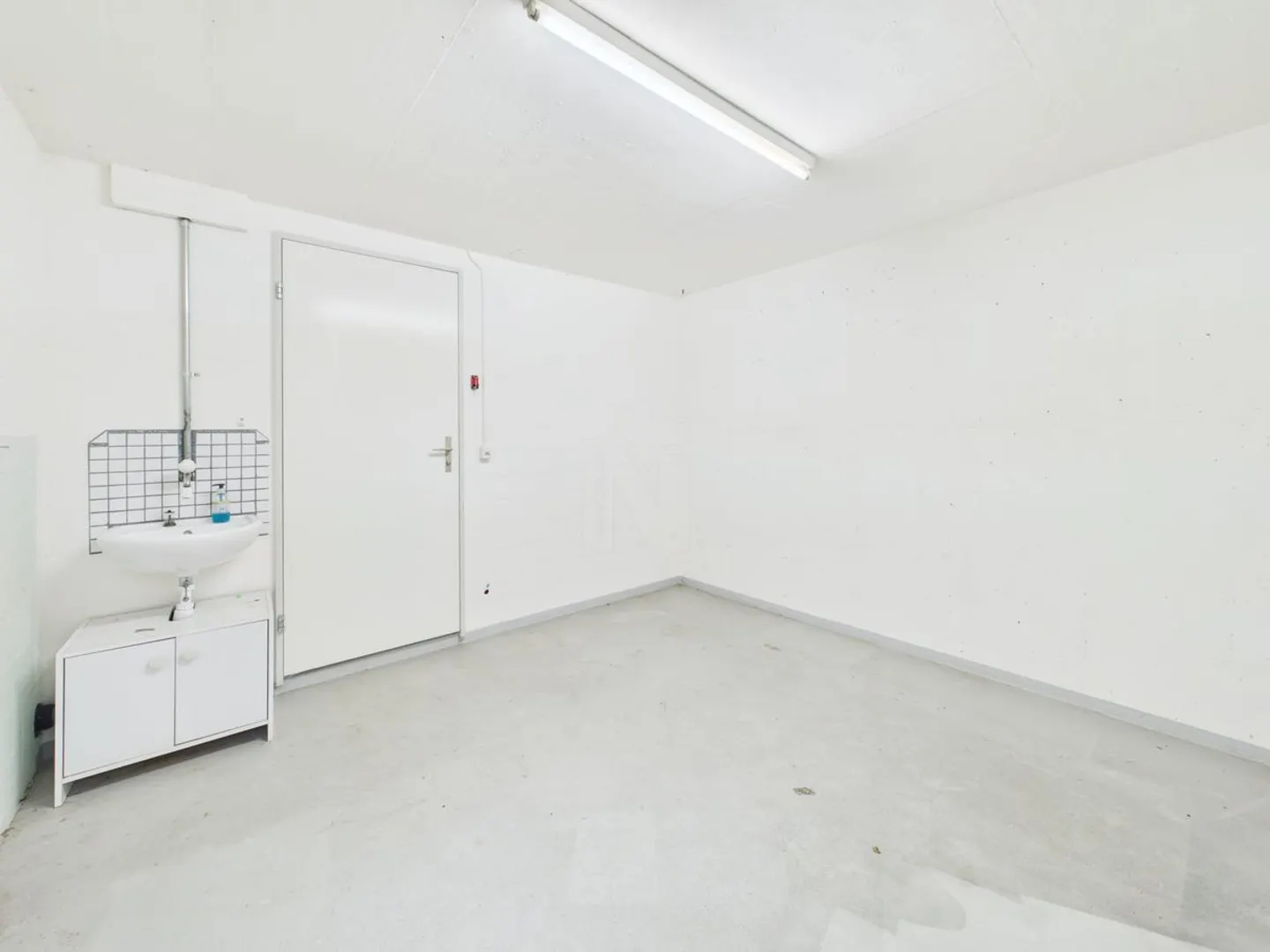 Frisch renovierte Maisonettewohnung im Herzen von Aesch - Photo 12 sur 12