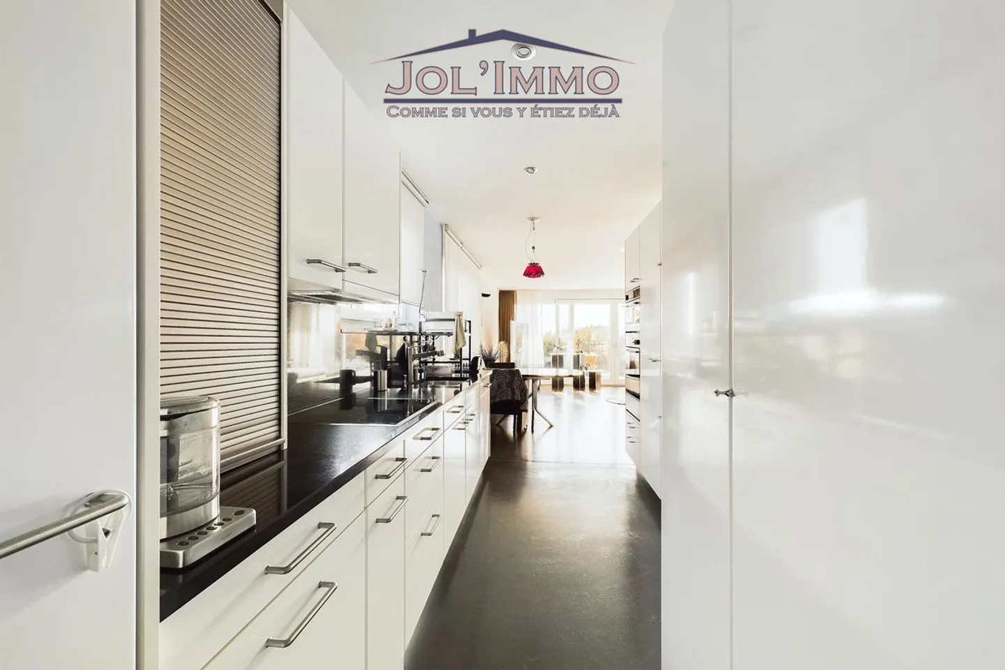 Penthouse mit 360° Panoramablick in Biel - Eine einzigartige Gelegenheit! - Foto 6 von 13