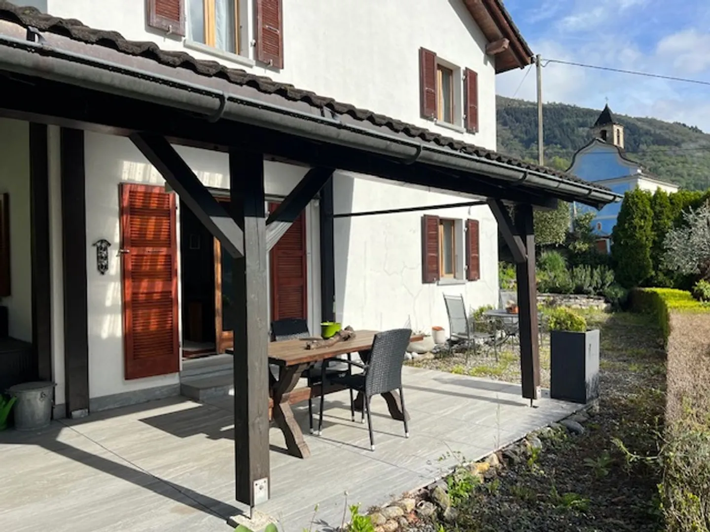 Val di Blenio - Casa con giardino grande - Foto 3 di 13
