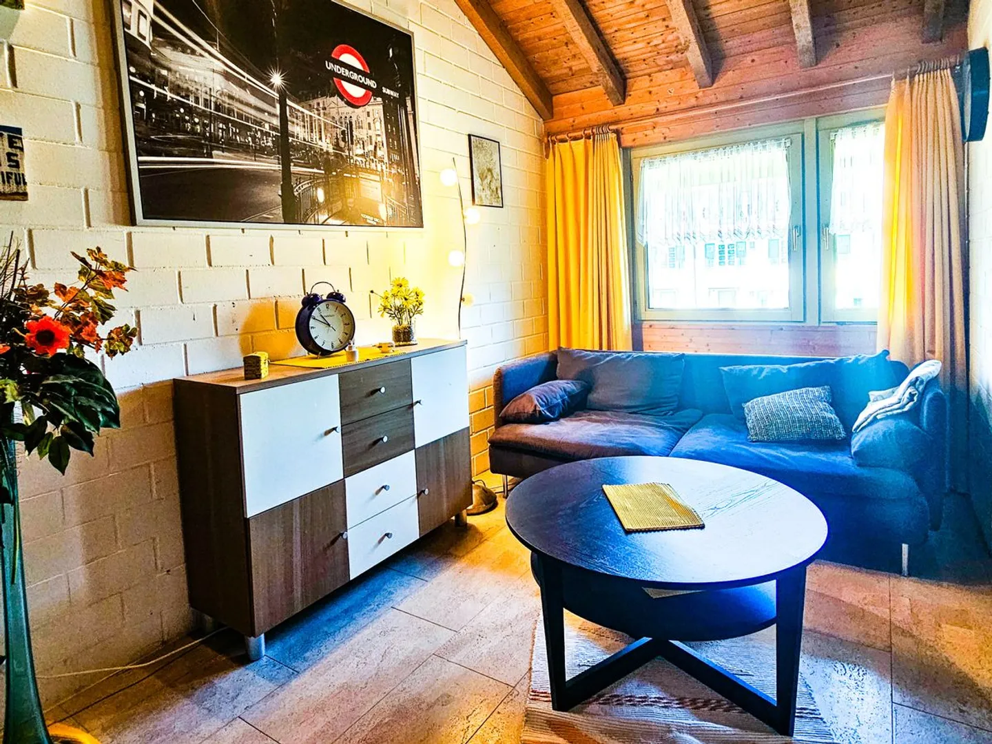 Casa a schiera centrale in una posizione tranquilla e adatta alle famiglie a Schlatt (CH) - Foto 2 di 13