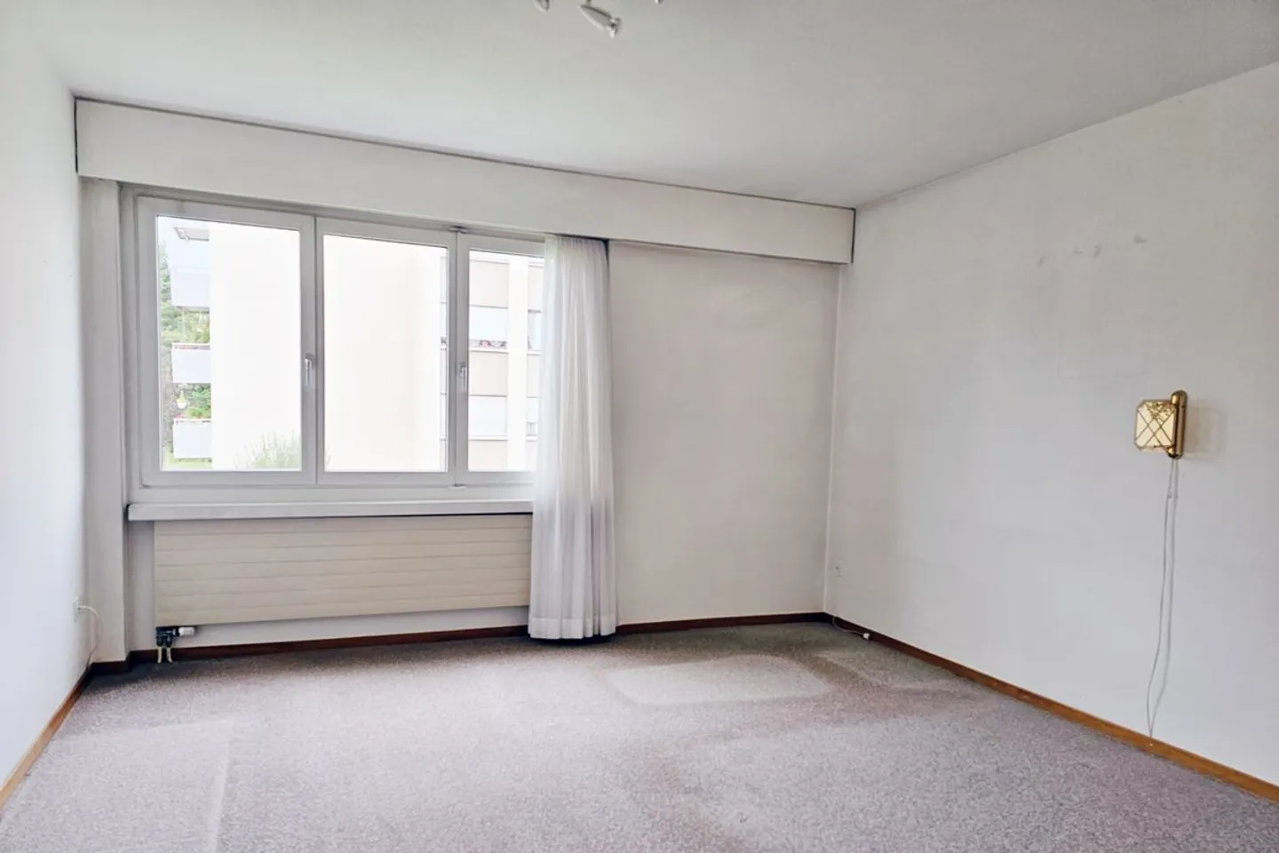 Gemütliche 3.5-Zimmer-Wohnung mit Balkon an ruhiger sonniger Lage - Foto 6 von 13