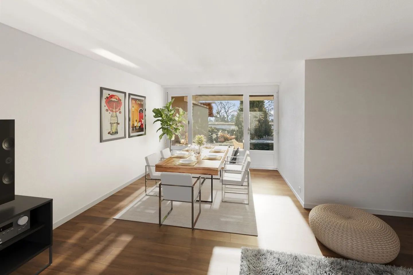 Casa a schiera familiare di 5,5 stanze con vista, giardino e posti auto - Foto 3 di 13