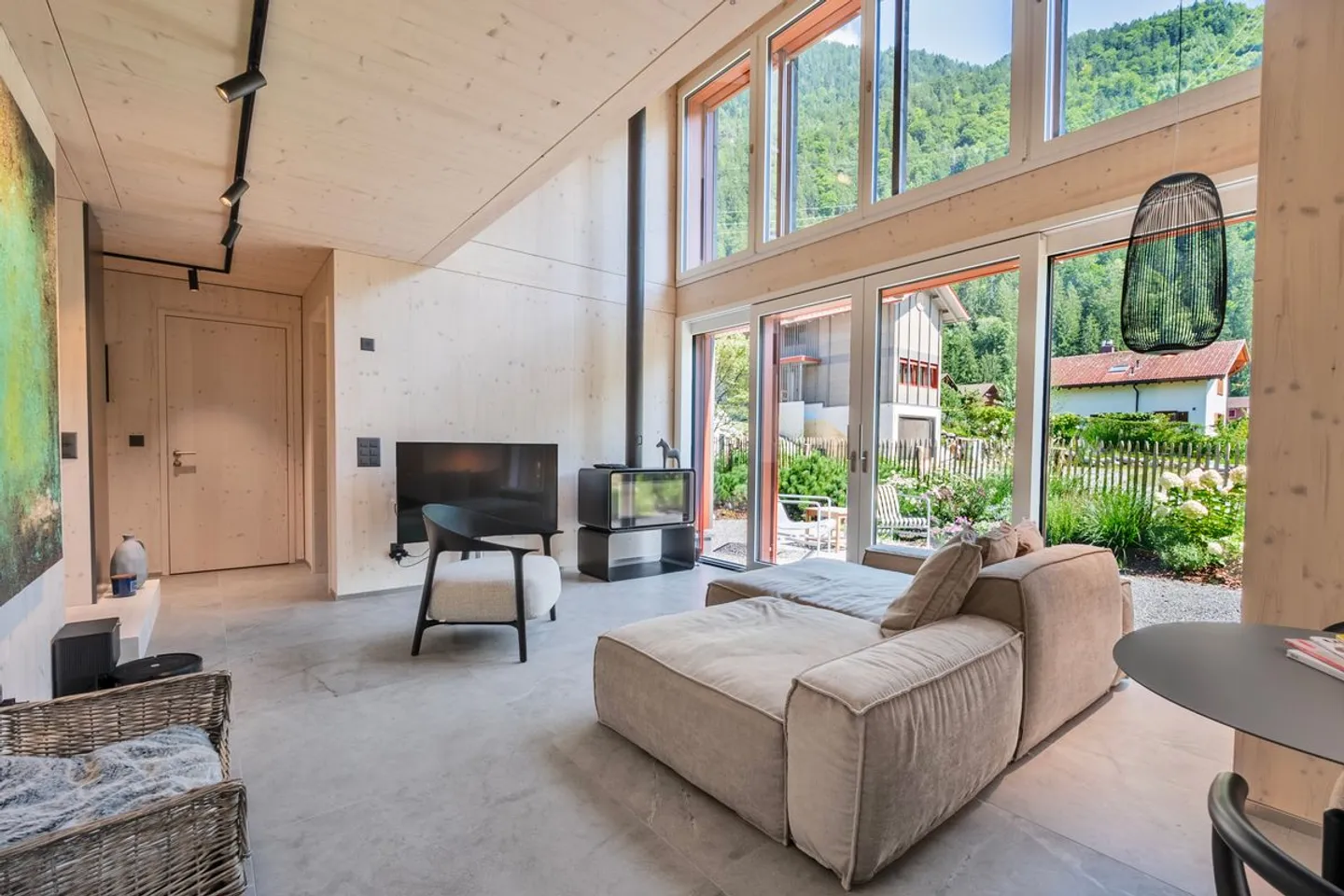 Hochwertiges Alpine-Chalet in der Natur - Foto 1 von 13