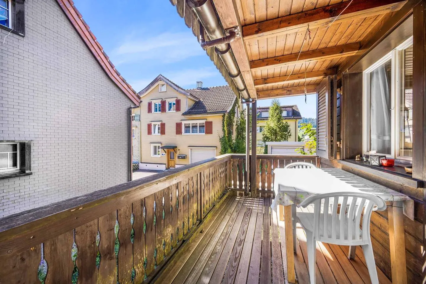 Gemütliche Wohnung mit zwei Schlafzimmern in Neu St. Johann zu verkaufen - Foto 6 von 7