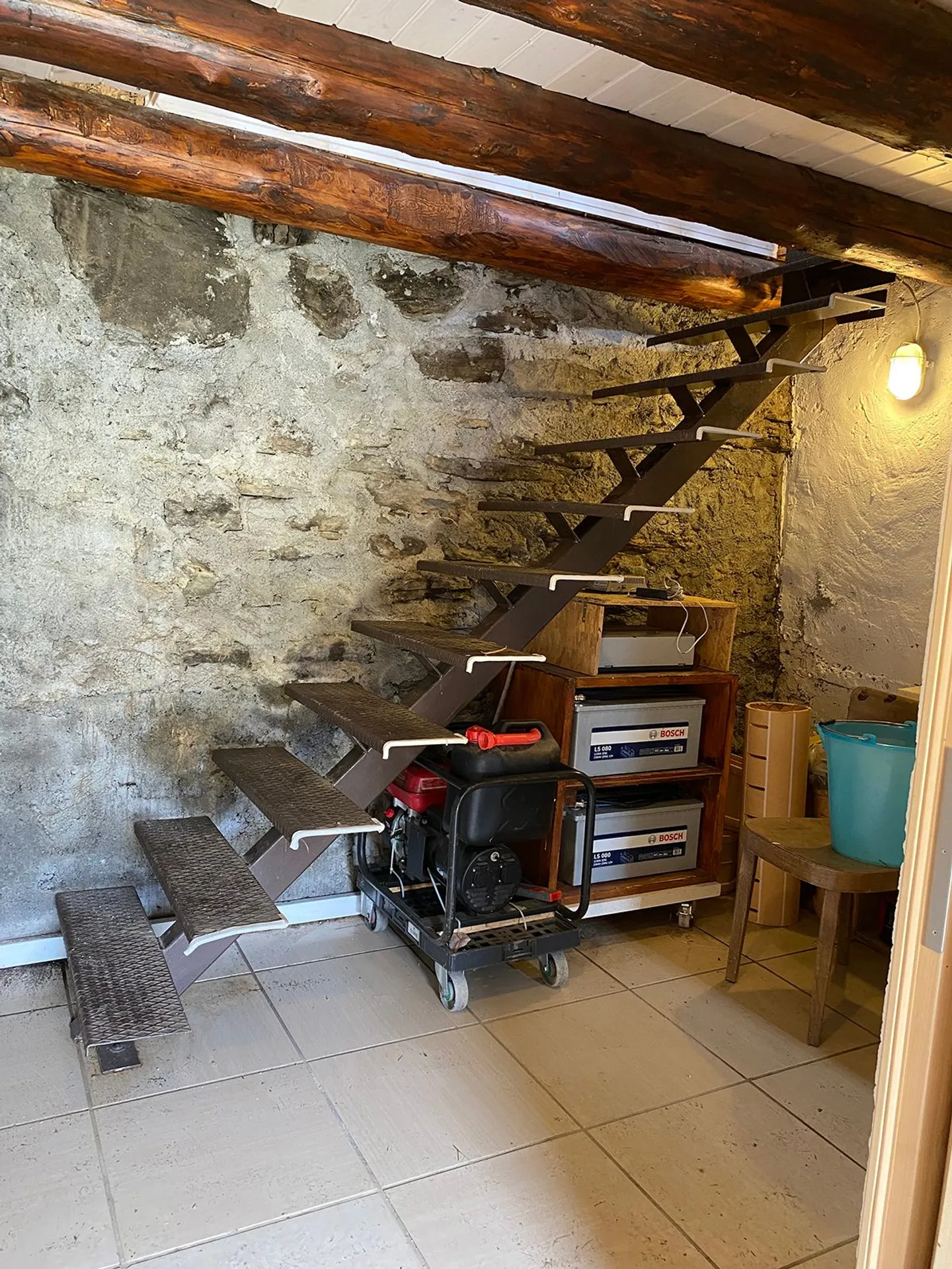 Le charme du rustique récupéré d'une grange - Photo 5 sur 10