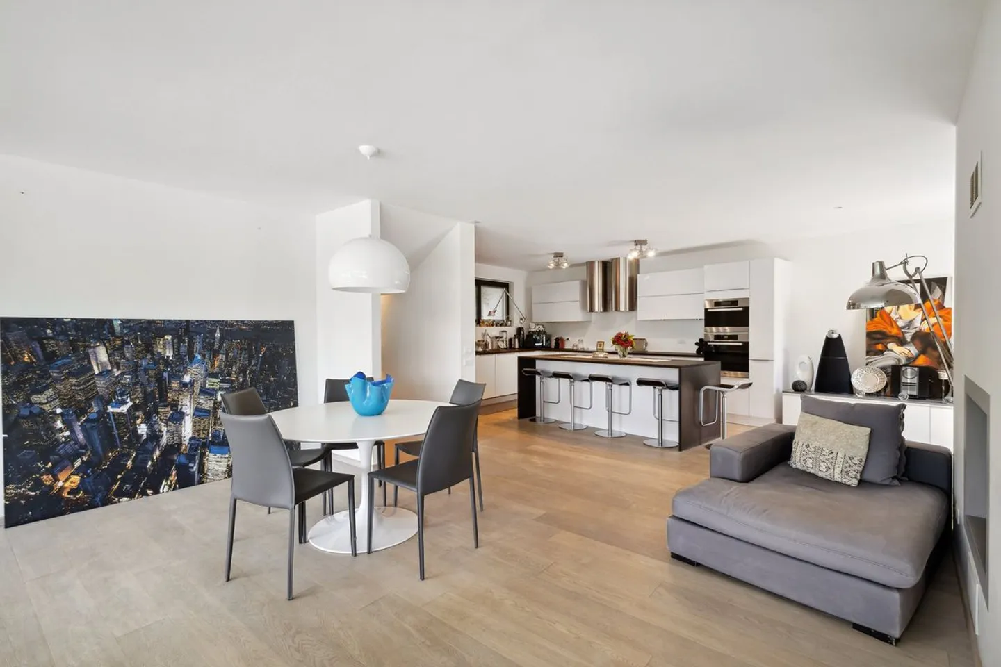 Design & Confort con piscina a Cureggia - Foto 4 di 10