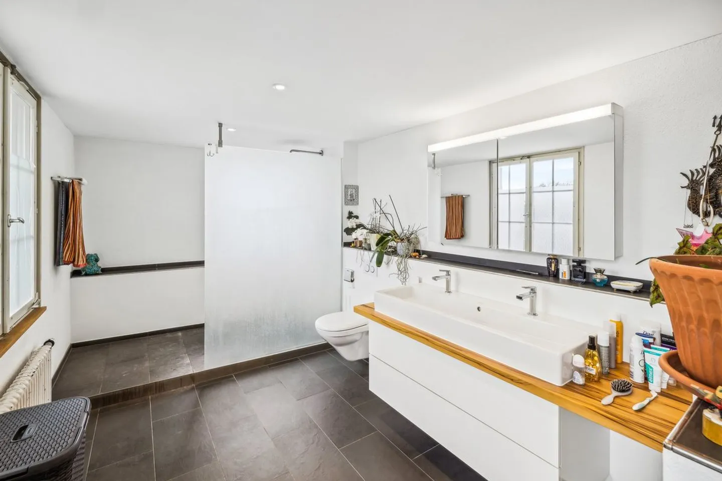 Appartamento Familiare con Grande Balcone - Foto 4 di 6