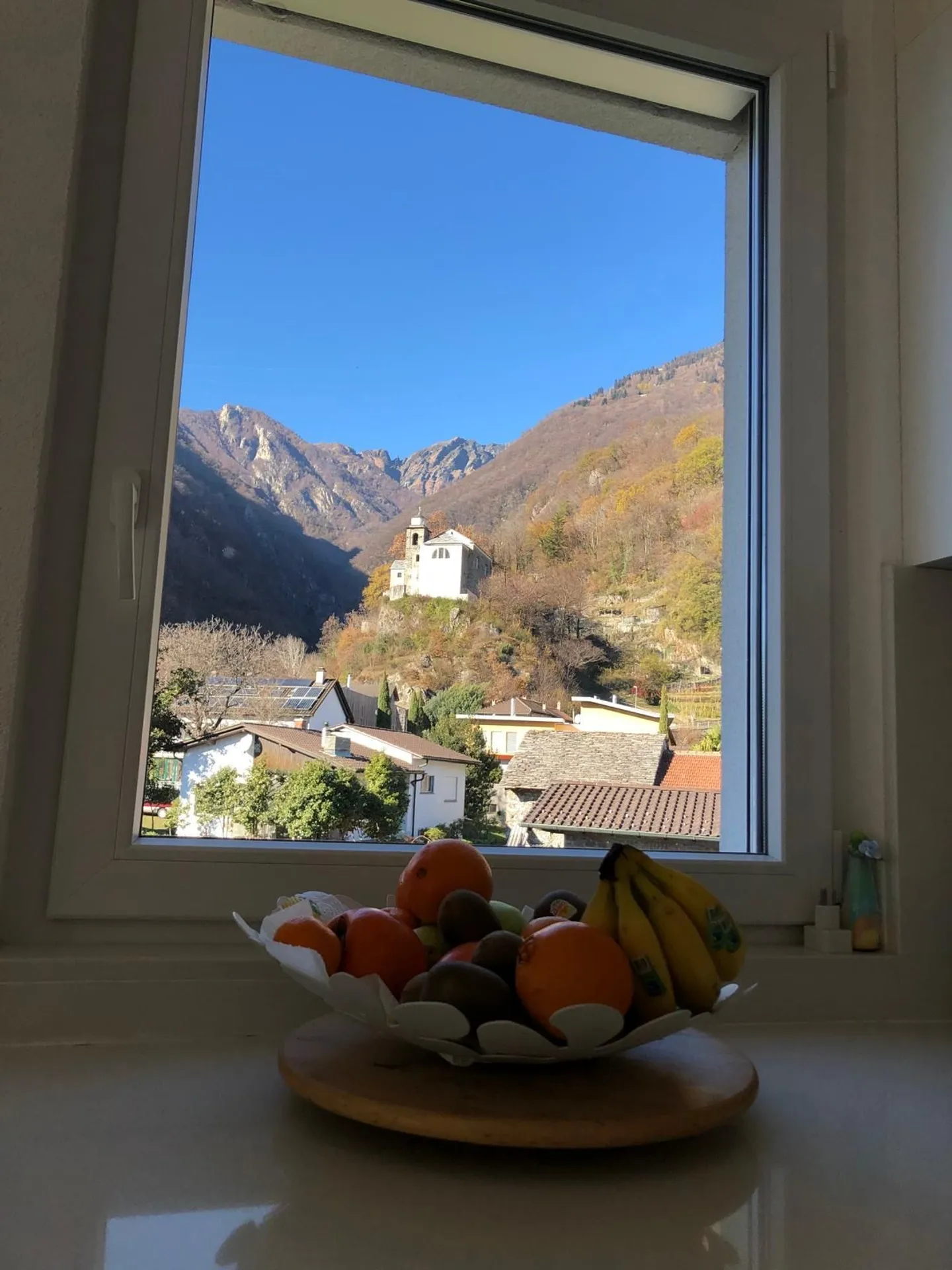 Penthouse mit 4,5 Zimmern und Aussicht in Monte Carasso - Foto 1 von 12