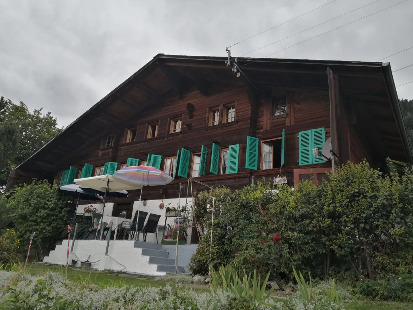 Chalet élégant et historique avec vue sur le Simmental, Boltigen, 4.5 pièces - Photo 1 sur 5