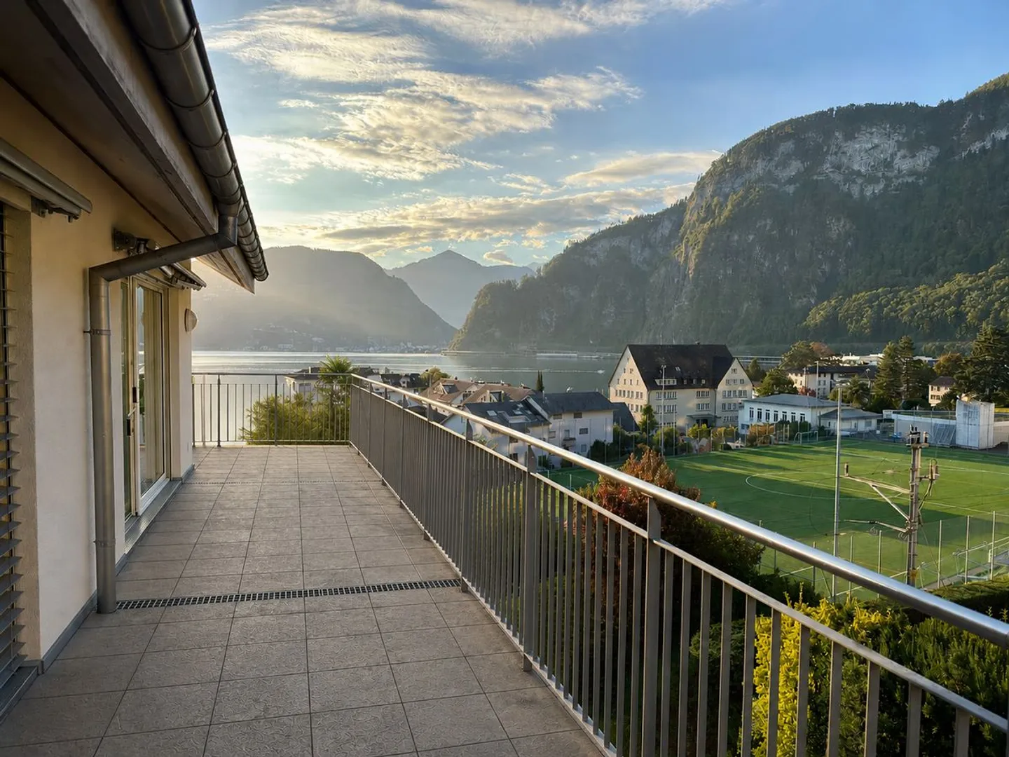Well-maintained multi-family house with a wide view - Photo 3 of 10