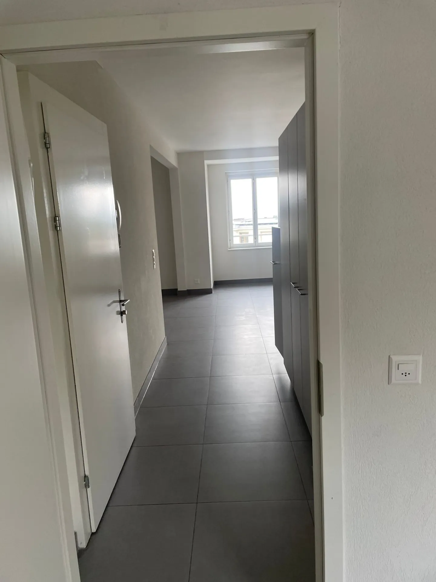 Wunderschöne 3,5-Zimmer-Wohnung im Stadtzentrum/CHUV - Foto 5 von 6