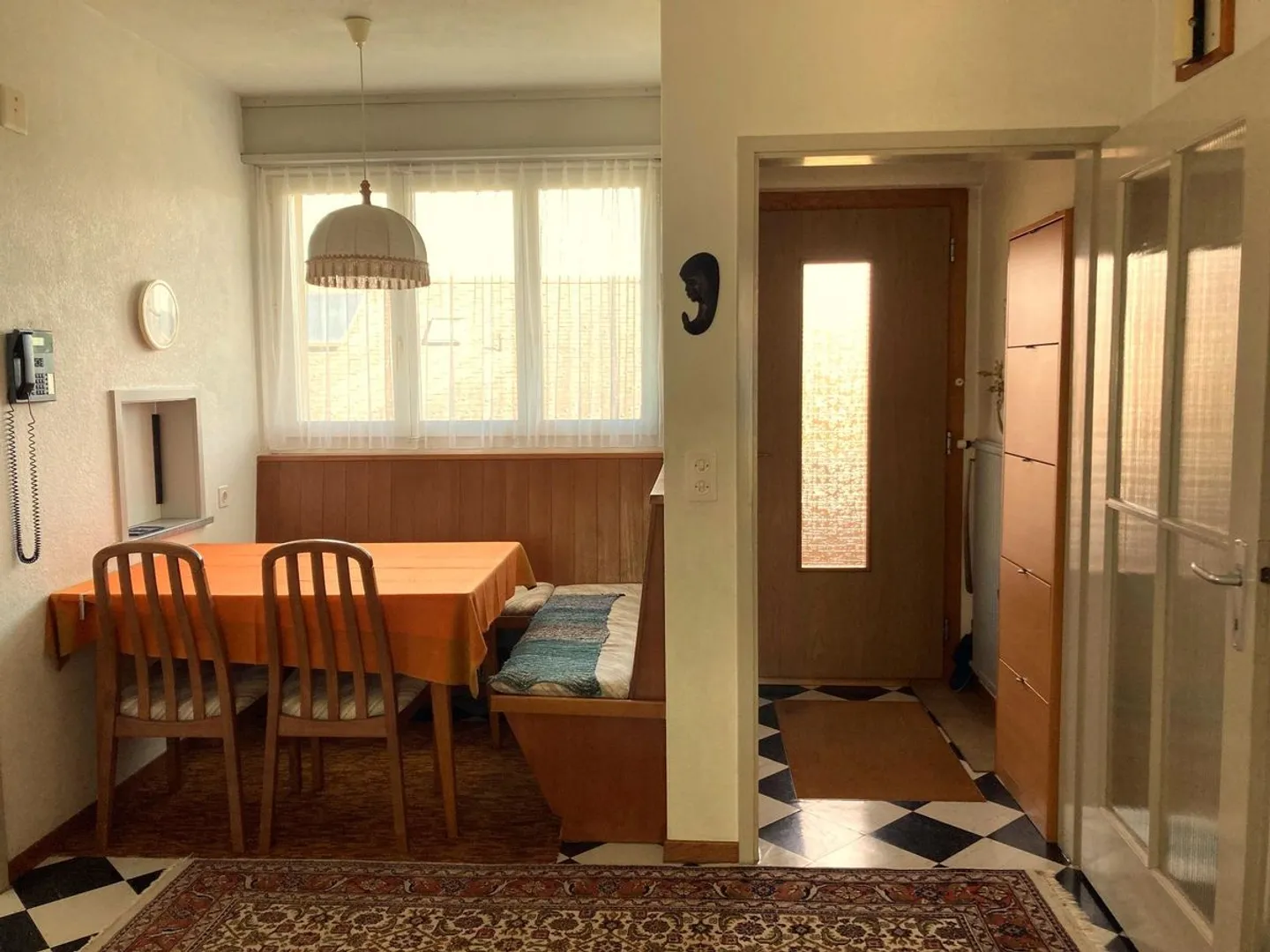 Charmantes 6.5-Zimmer-Einfamilienhaus mit Garten in Ostermundigen - Photo 9 sur 13