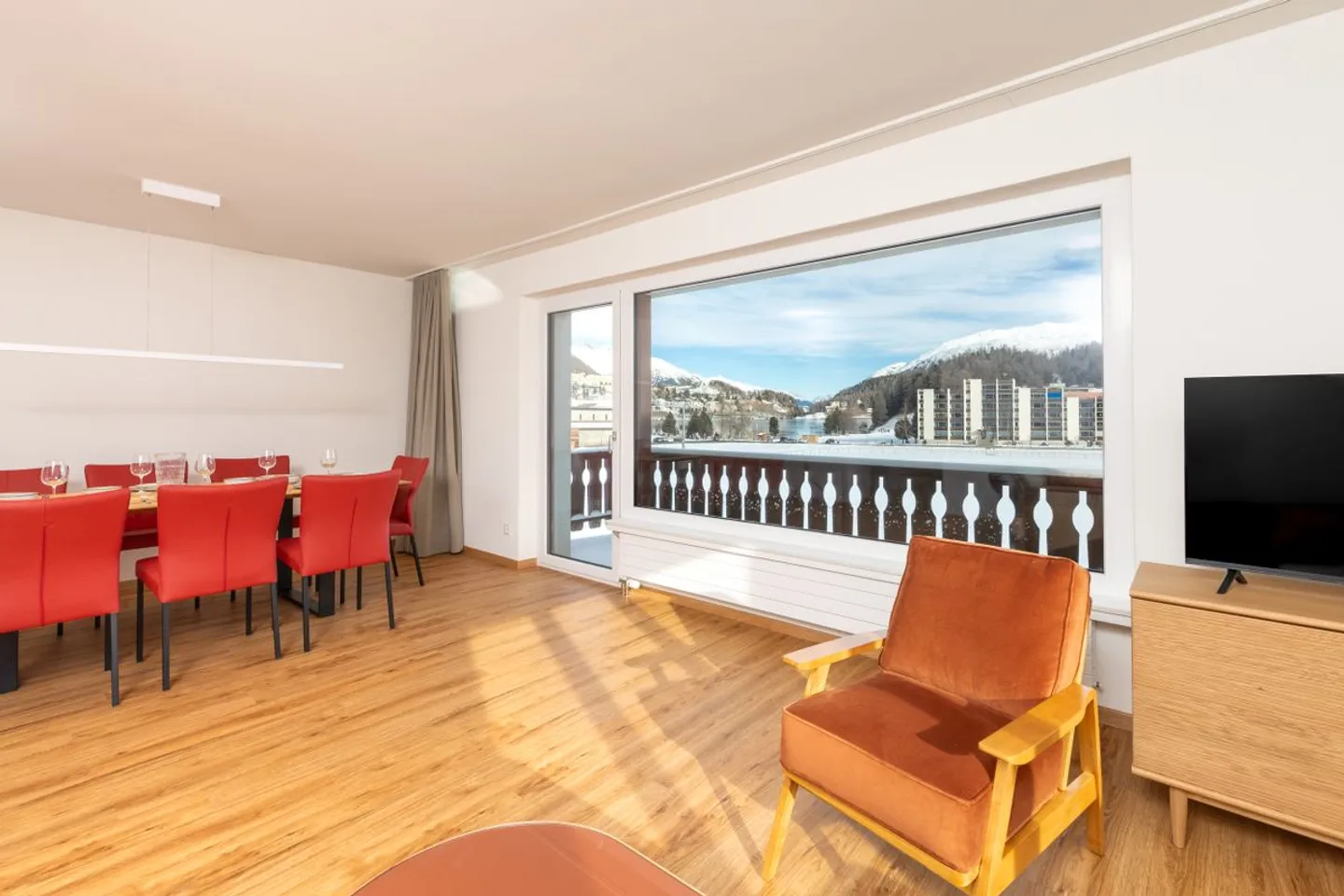 Furnished 4.5-Room Flat with Mountain Views in Sankt Moritz, Winter Season  - Foto 5 di 12