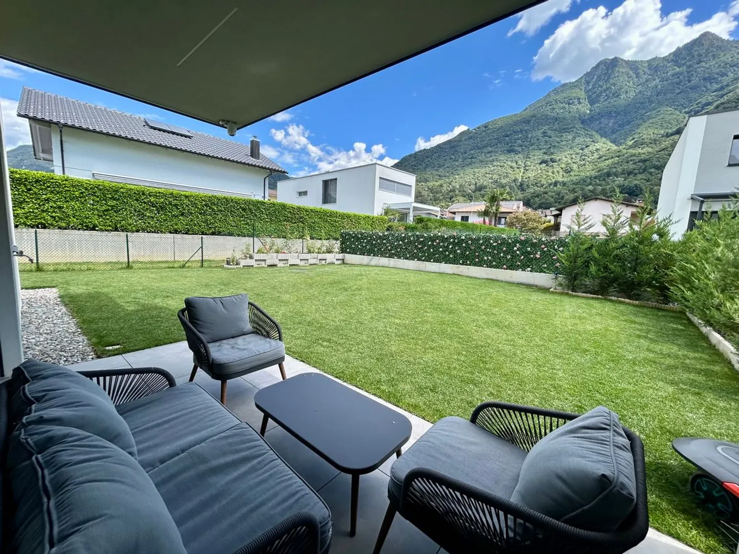 Neue 2.5-Zimmer-Wohnung mit Garten in Camorino - Foto 4 von 9