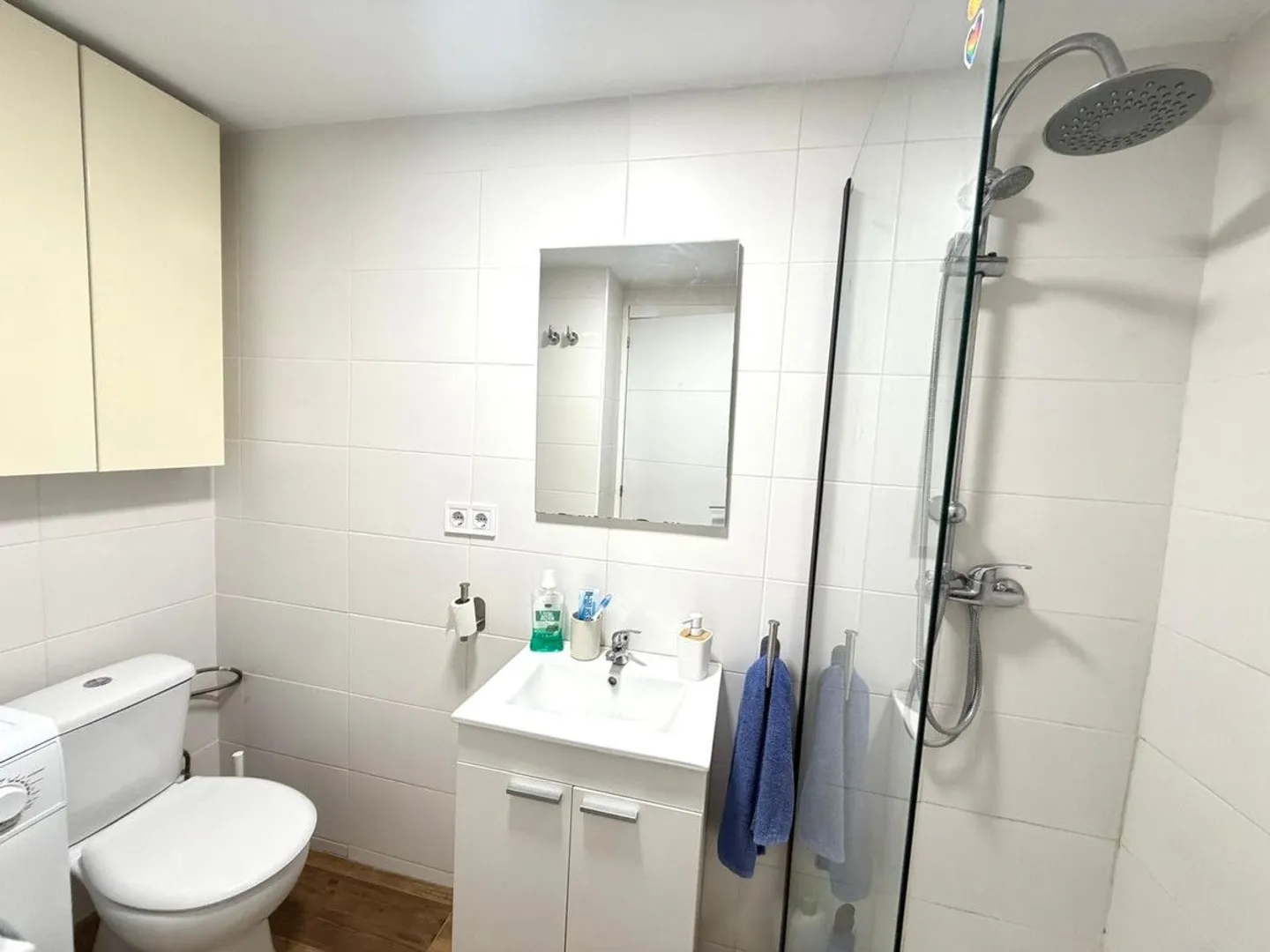 Comfortable 24 m² Studio with Separate Bedroom in the City Center - Photo 5 of 9