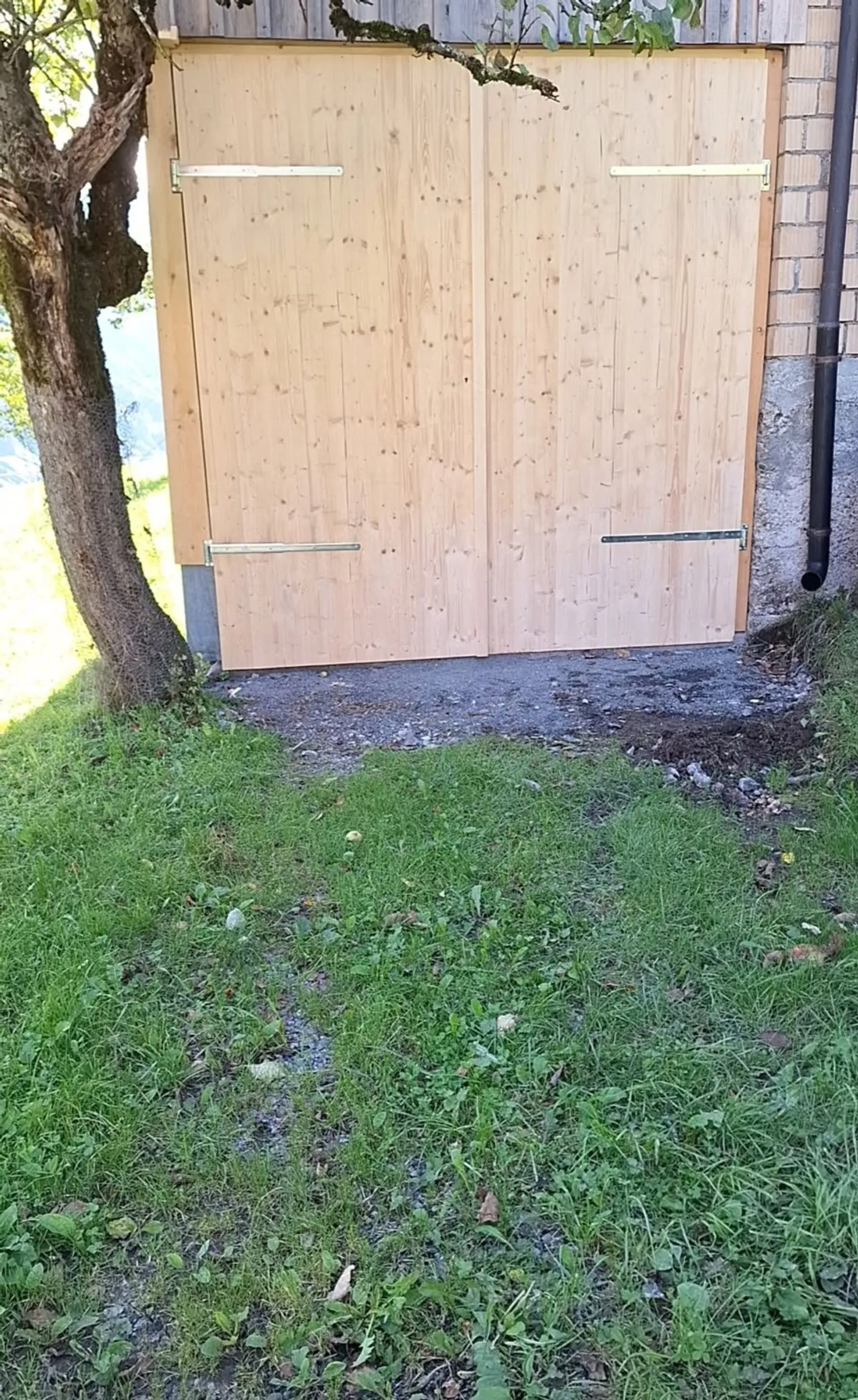 Einstellplatz zur Miete in Muotathal - Foto 1 di 2