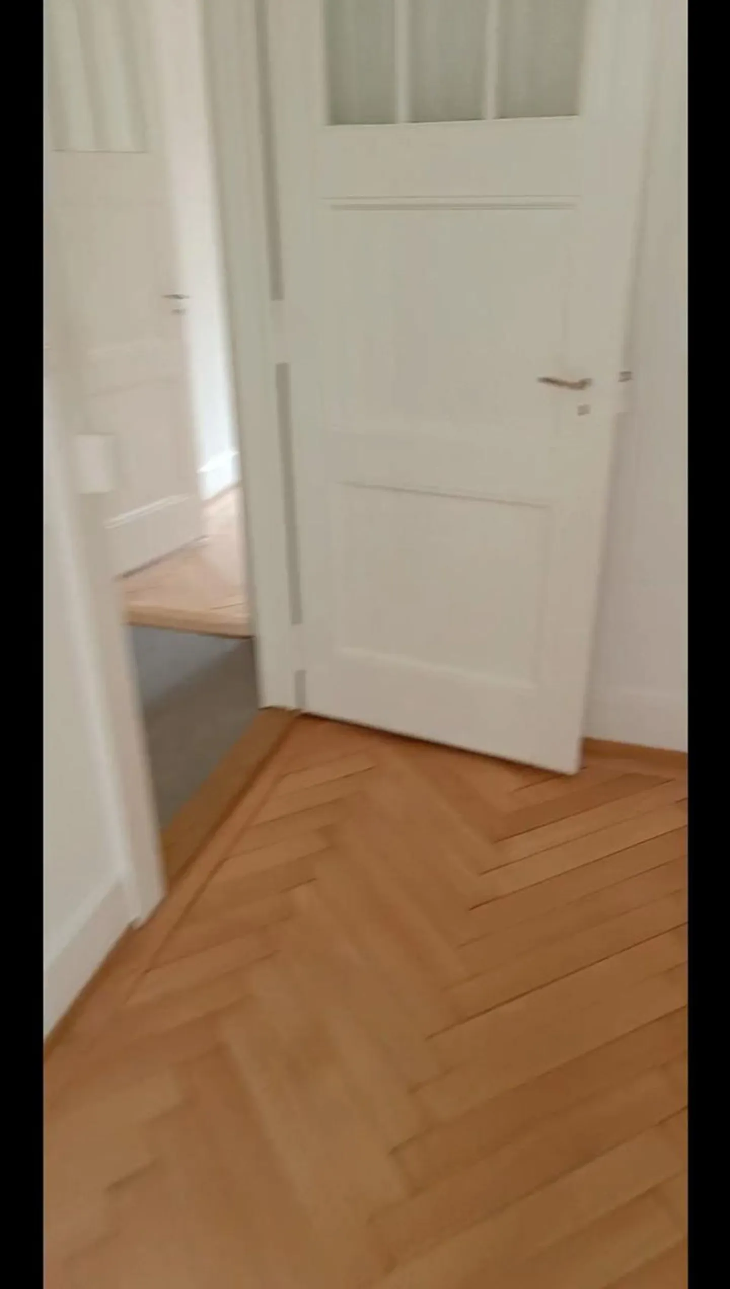 Verfügbar ab dem 1. Juni - Miete ein Zimmer in einer charmanten, vollständig renovierten Wohnung im Erdgeschoss in Lausanne - Foto 5 von 7
