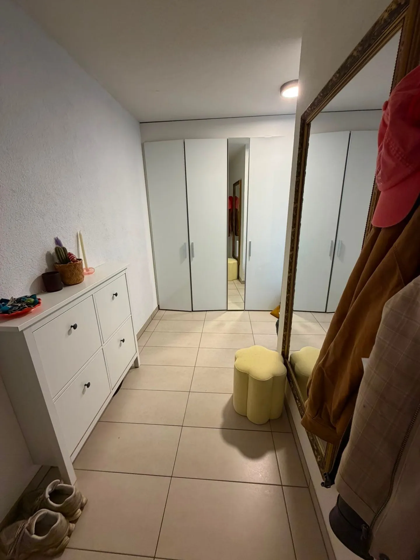Appartement Charmant à Chénens - Photo 4 sur 8