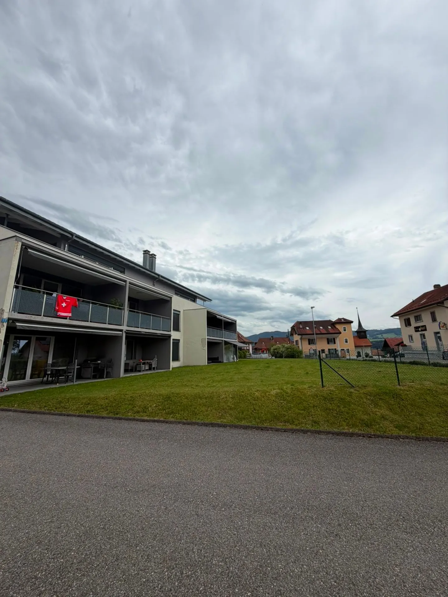 Appartement Charmant à Chénens - Photo 8 sur 8