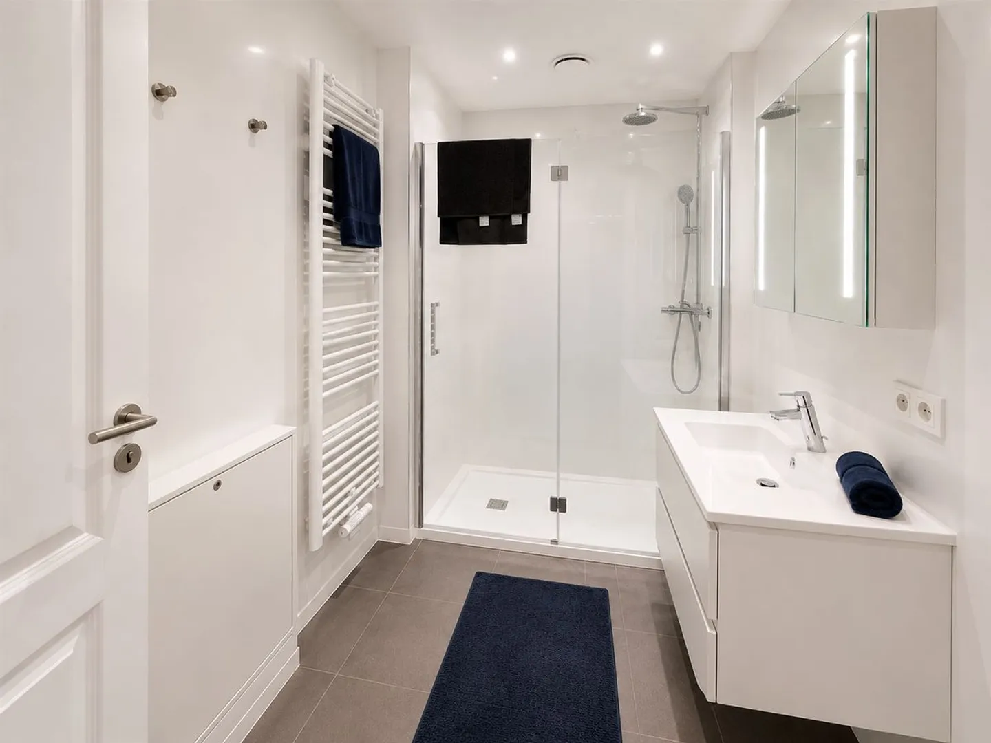 Pretty studio 1 room located close to the city center - Photo 4 of 5