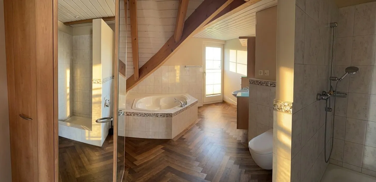 Die "Mikimoto-Perle" vom Zürcherunterland in Neerach, 7.5 Zimmer, 1268m2 Lananteil, Baureserve von 299m3 - Photo 12 sur 13