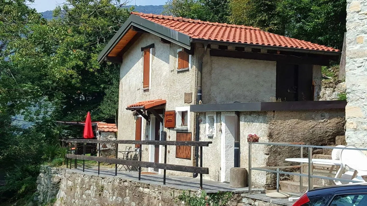 Charmantes Rustico im Valle di Muggio - Foto 1 von 13