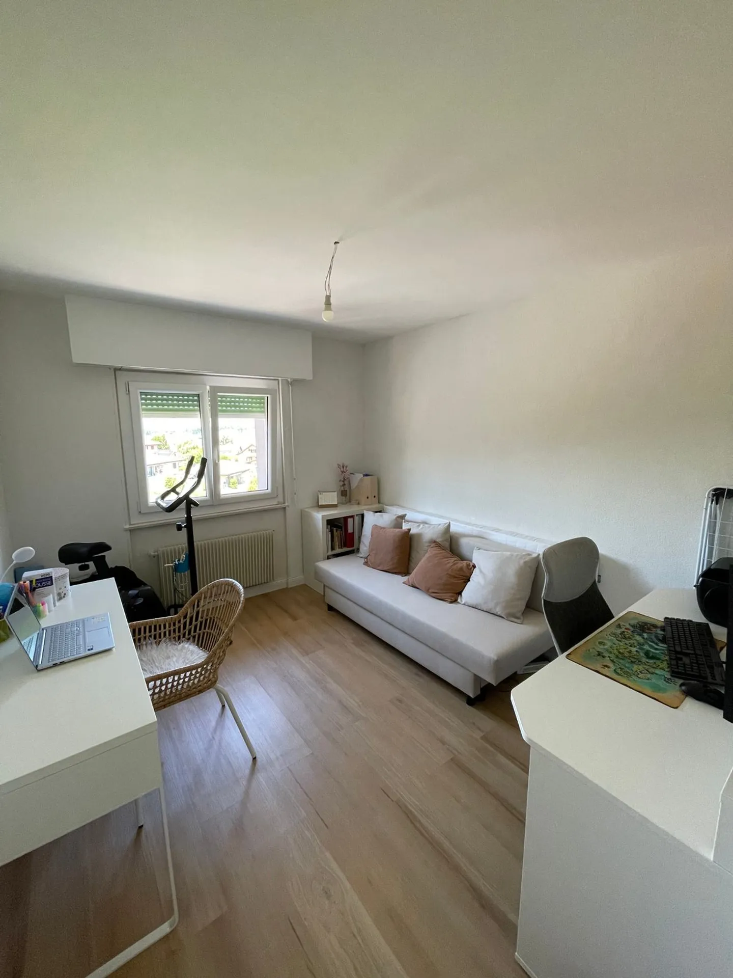 Appartement Charmant avec Vue sur les Montagnes - Photo 5 sur 9