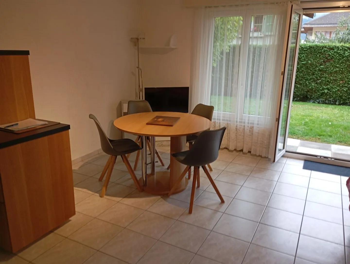 Monolocale arredato di 32m2 con vista in affitto a Sierre - Foto 1 di 5