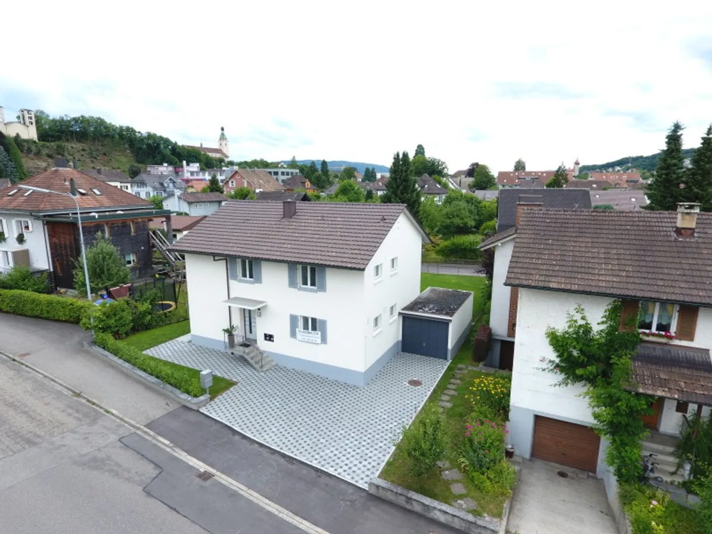 Renoviertes Duplex mit Garten - Foto 10 von 11