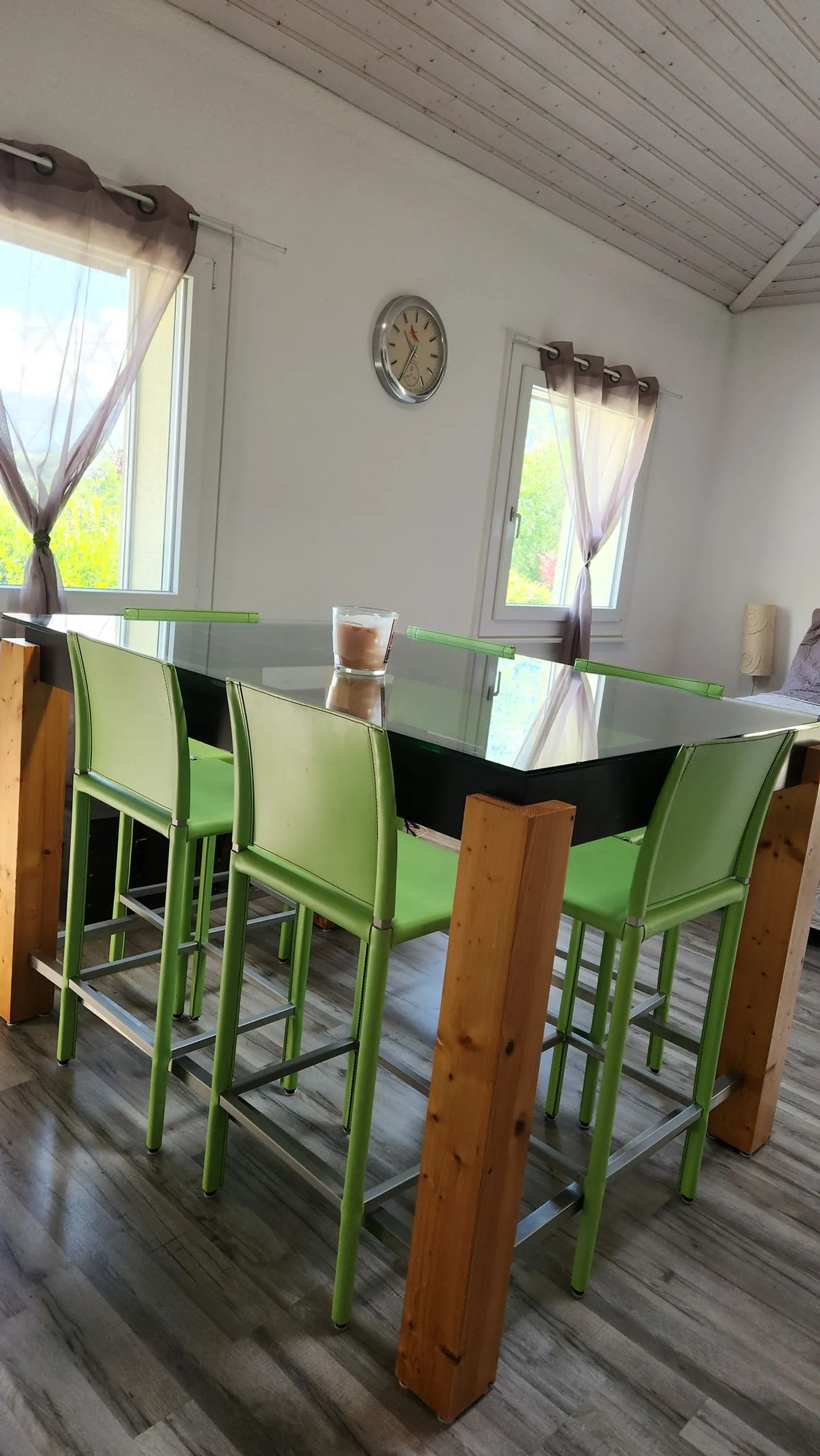 Loft de 35 m2 à louer avec vue à Saint-Maurice, CH - Photo 2 of 5