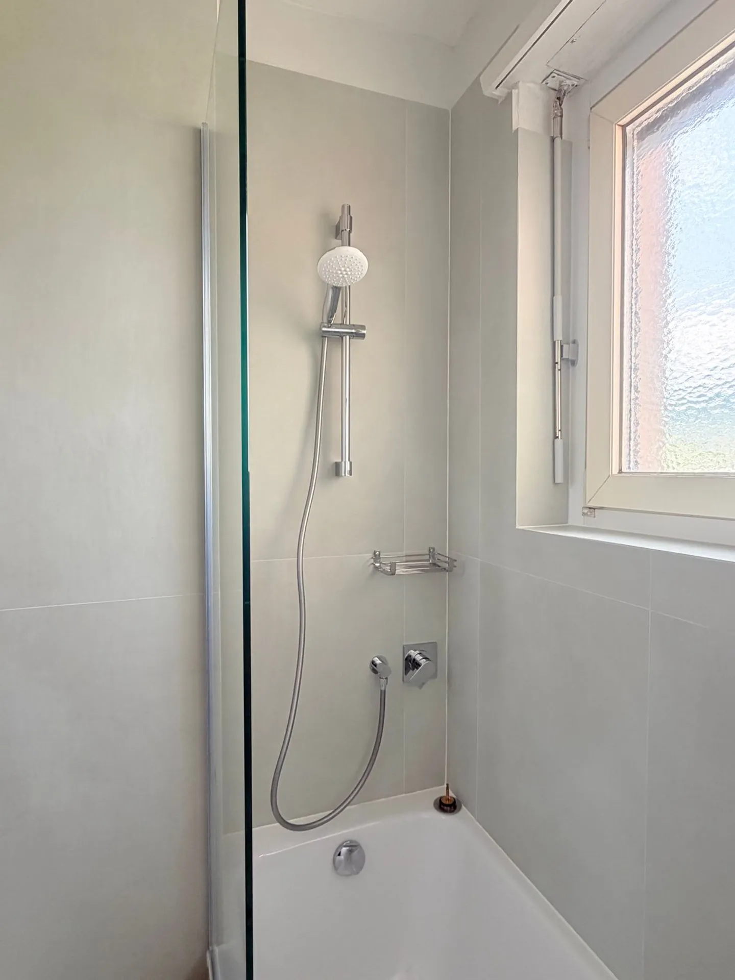 4 pièces, cuisine et salle de bain neuves à Mendrisio - Photo 10 sur 10