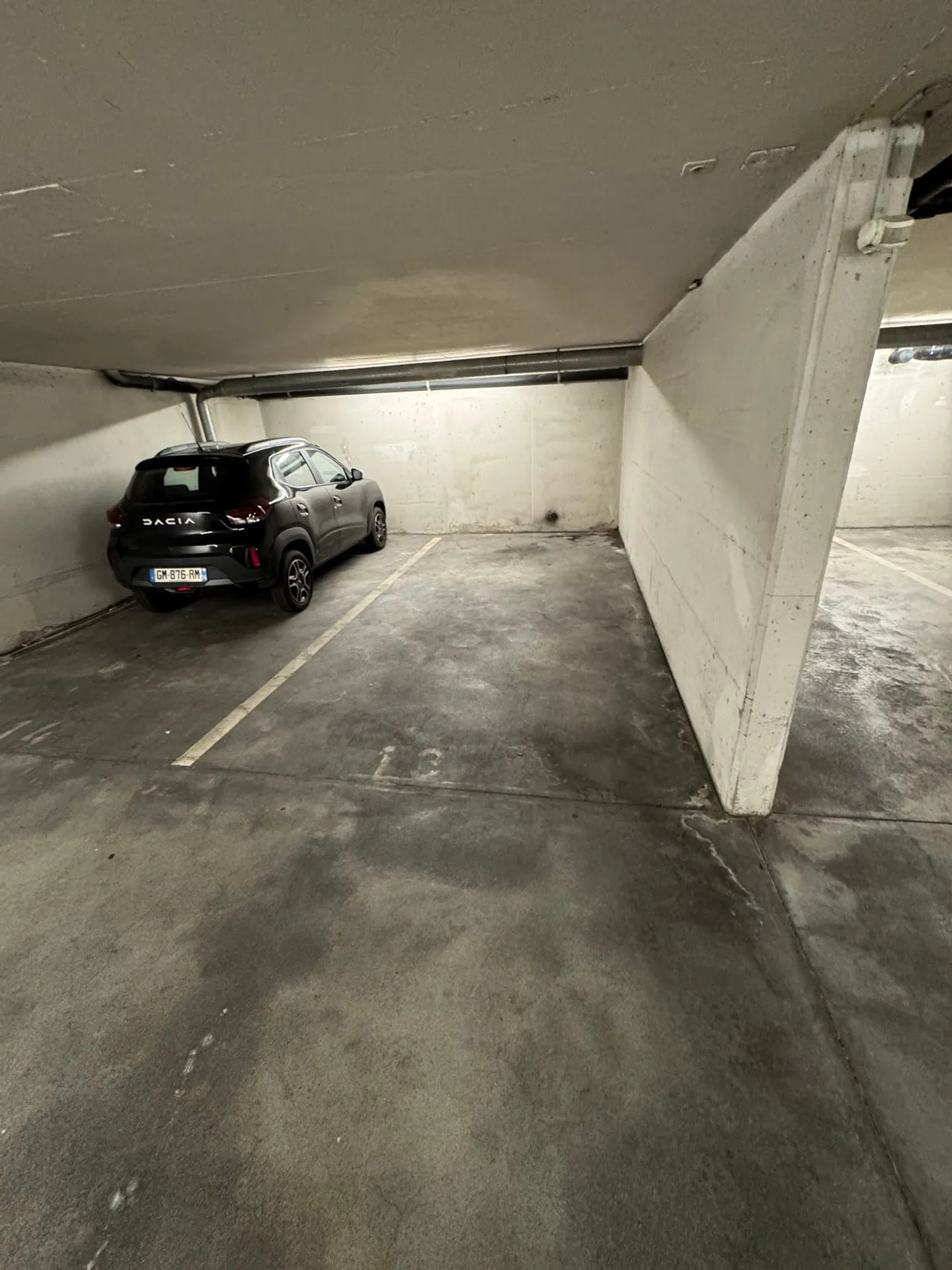 Parking souterrain au coeur de Genève - Photo 1 sur 2