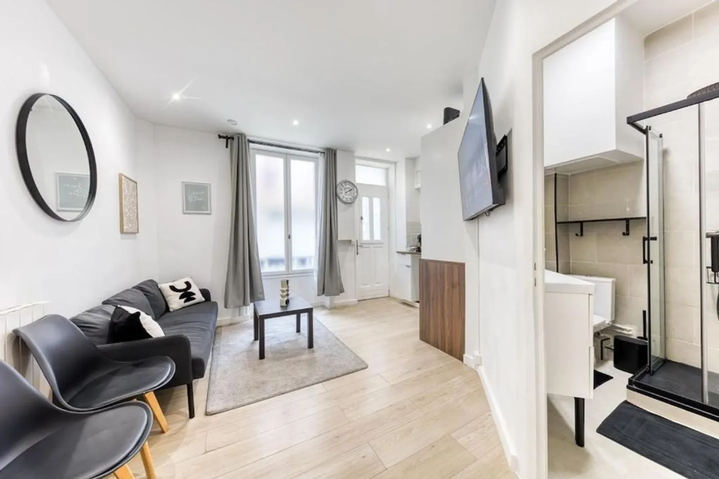 Studio à Louer de 22 m² immédiate de l'Université de Berne - Photo 1 sur 7