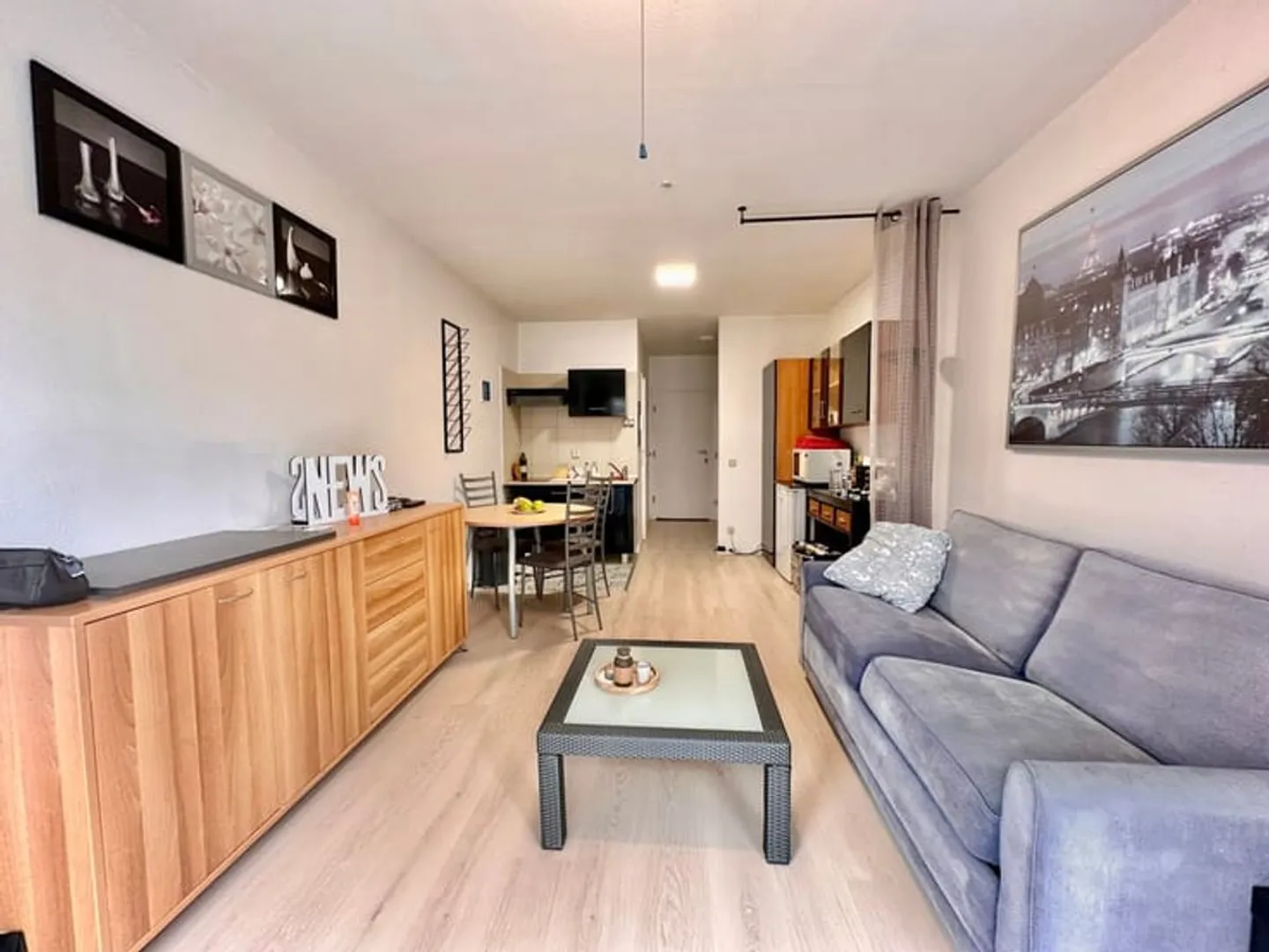 Charmantes 24m² Studio im Zentrum von Yverdon-les-Bains - Foto 3 von 7