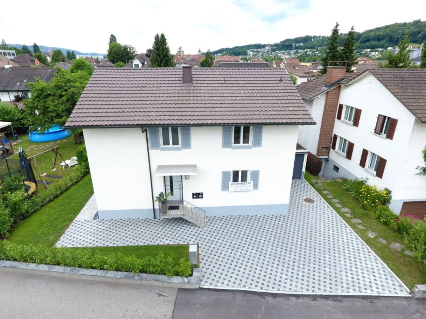 Renoviertes Duplex mit Garten - Foto 1 von 11