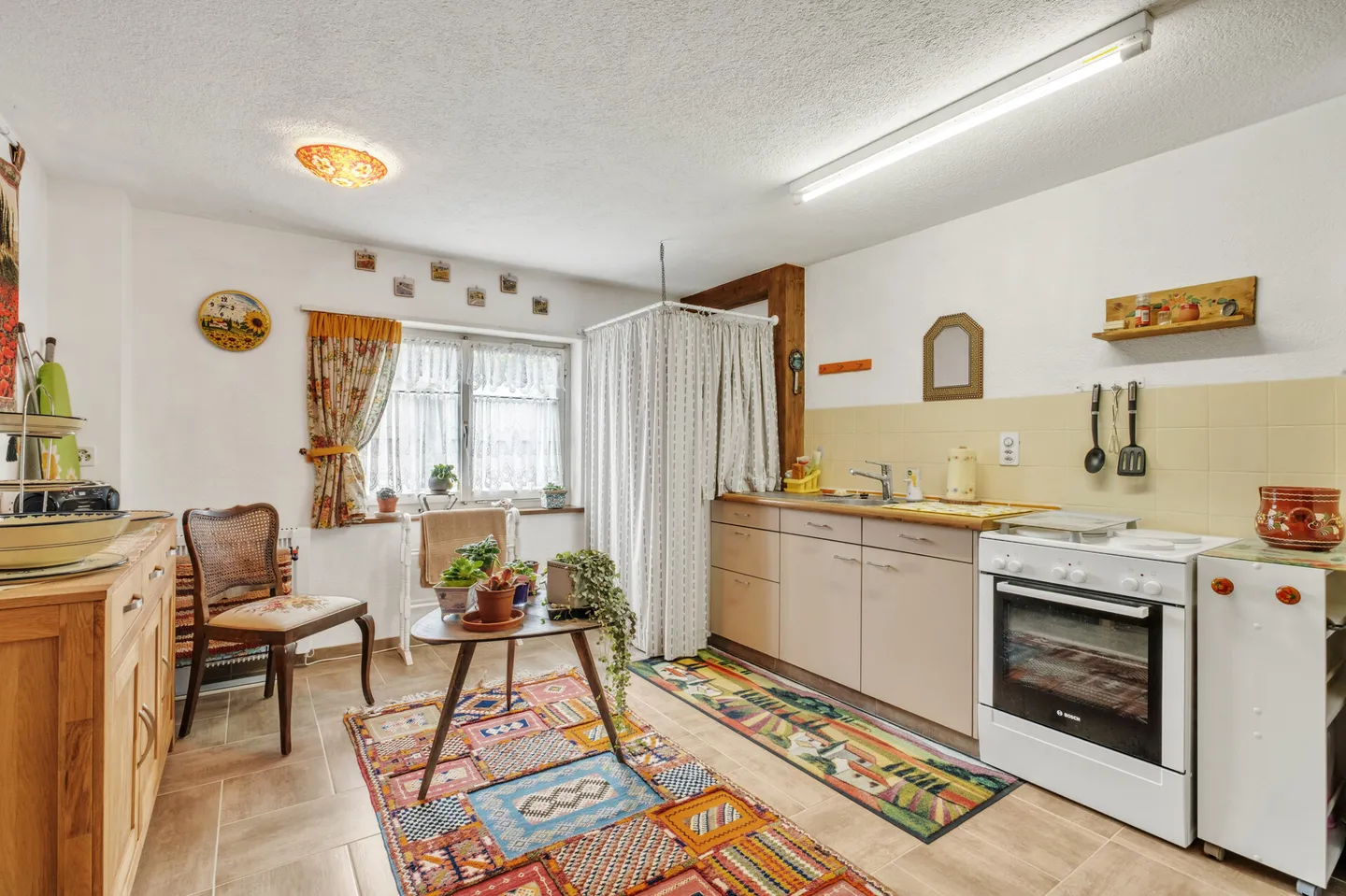 Charmantes 6-Zimmer-Haus mit Charakter, viel Platz &amp; sonniger Terrasse - Photo 5 of 13