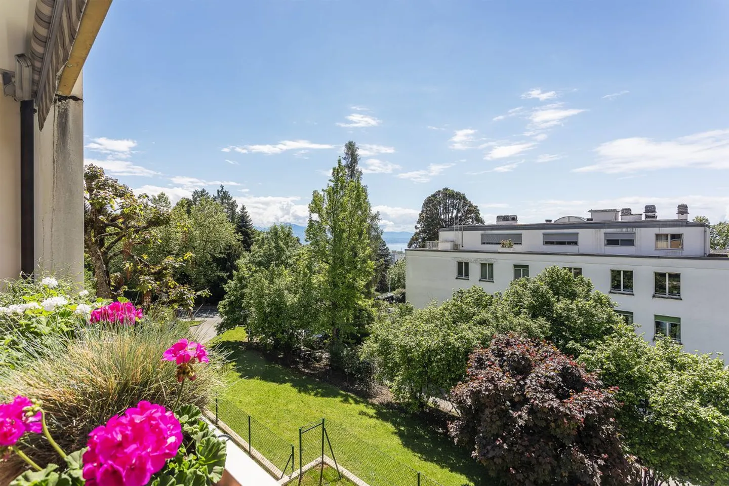 Appartamento Incantevole con Balcone - Foto 1 di 12