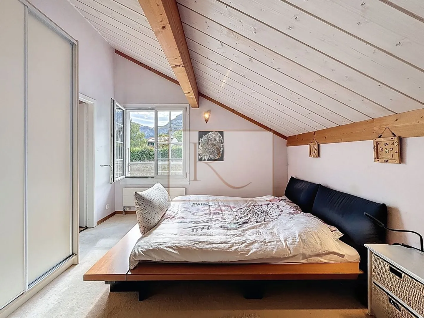 For Sale - Detached House in Veyrier - Photo 4 of 9