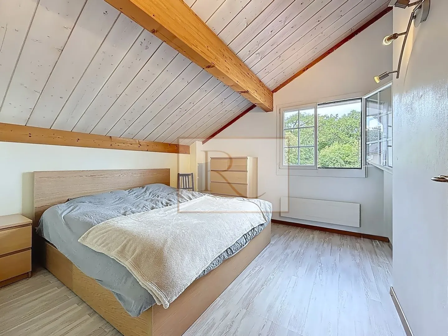 For Sale - Detached House in Veyrier - Photo 6 of 9