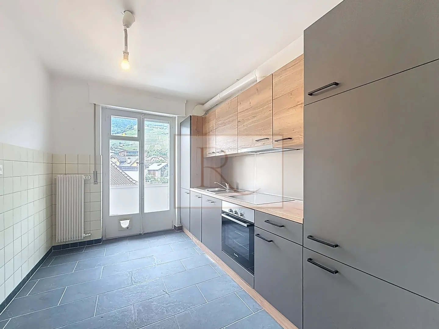 Bell'appartamento luminoso di 3,5 locali - 95m² - ristrutturato nel 2025 - Foto 3 di 10